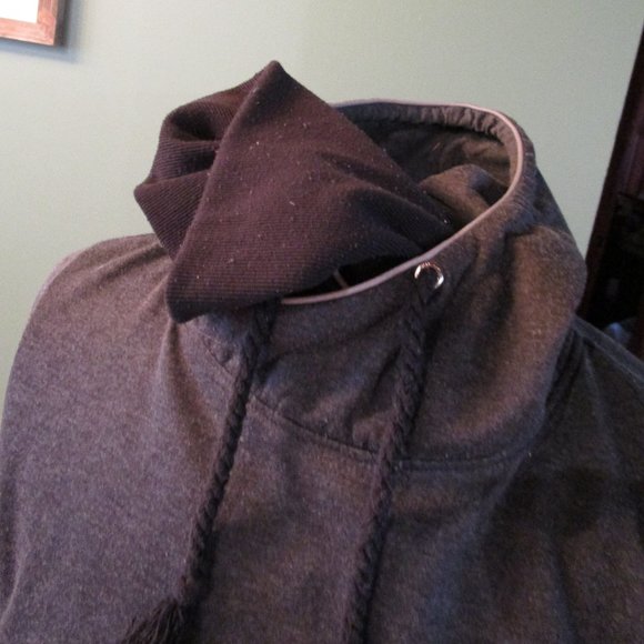 Mens medium Of all Threads Hoodie with Mock turtleneck Black/Gray - Picture 2 of 13